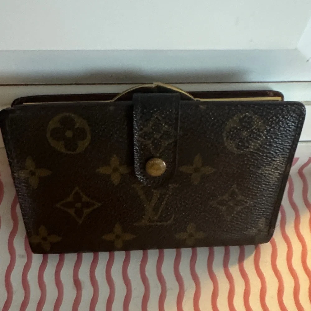 Louis Vuitton Monogram Canvas Snap Card Holder in Brown